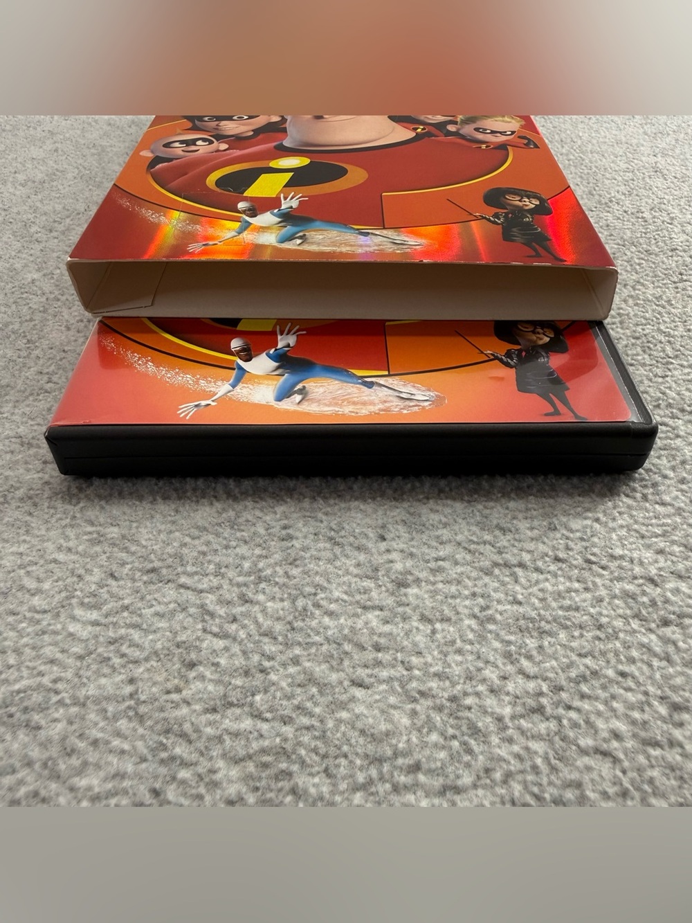 The Incredibles (2005 DVD, 2-Disc Collector's Edition, Widescreen) Disney Pixar - Picture 13 of 14